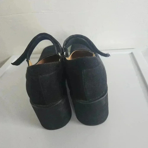 Handmade Cameo Mary Jane wedge shoes made in Spain - Picture 4 of 6